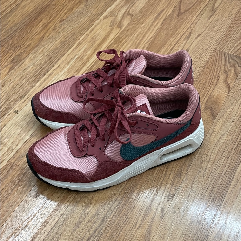 Nike Air Max SC SE